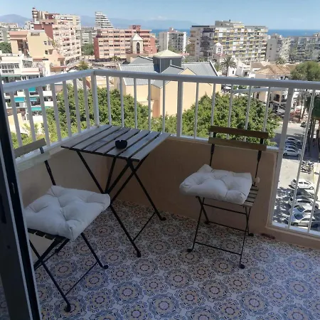 Acogedor,apartamento.piscina, Vistas, Terraza Apartamento *