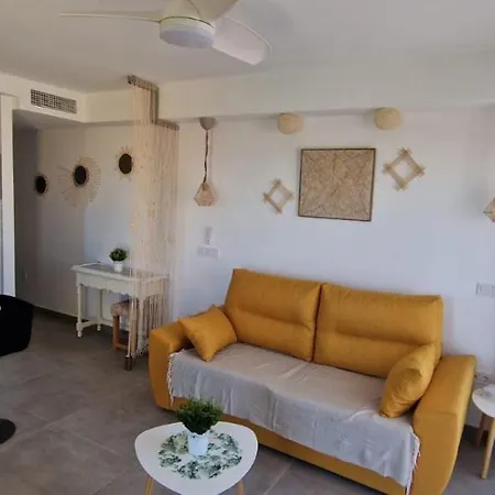 Acogedor,apartamento.piscina, Vistas, Terraza ベナルマデナ
