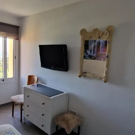 Acogedor,apartamento.piscina, Vistas, Terraza ベナルマデナ