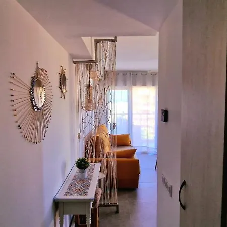 Acogedor,apartamento.piscina, Vistas, Terraza *